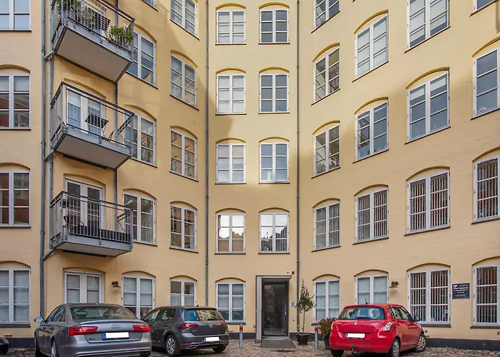 Apartment Sanders Haven - Lovely Two-bedroom In Historical